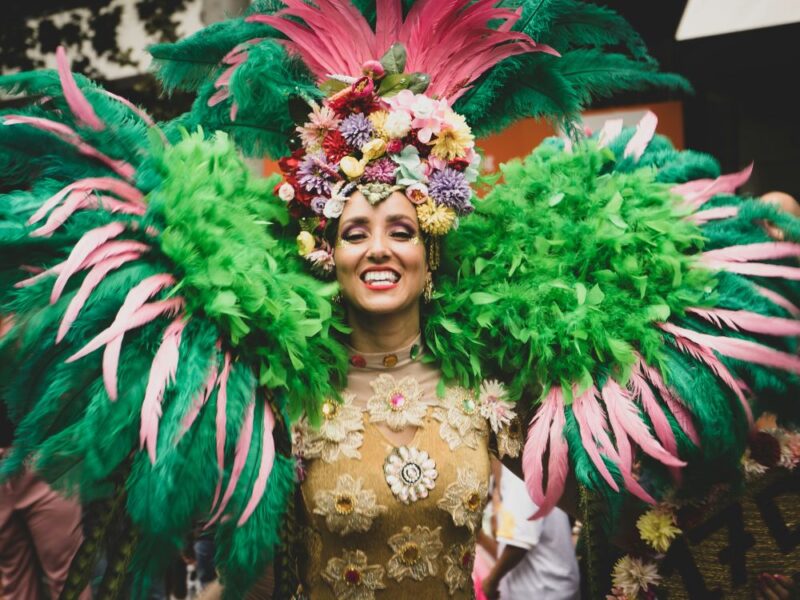 Bastidores do Carnaval na Cidade do Samba! Descubra como é por detrás de umas das festas mais tradicionais do brasileiro! - Imagem 2