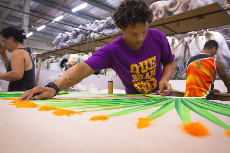 Bastidores do Carnaval na Cidade do Samba! Descubra como é por detrás de umas das festas mais tradicionais do brasileiro! - Imagem 3