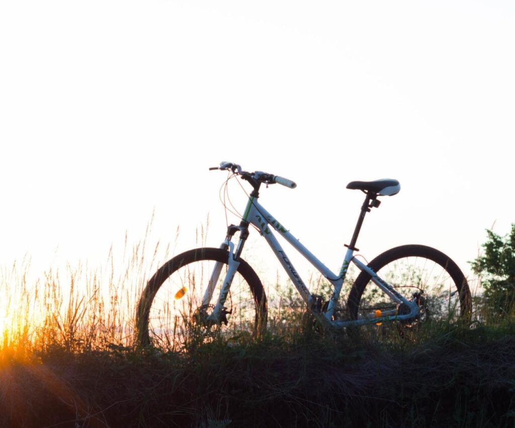 Pedalando nas Minas Gerais! Conheça o Caminho da Luz e toda sua beleza em uma incrível rota de bicleta!