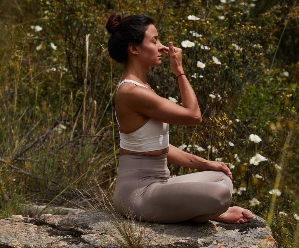 Yoga ou Qi Gong? Se conecte com a natureza em uma aula na Terra das Cataratas! - Imagem 2