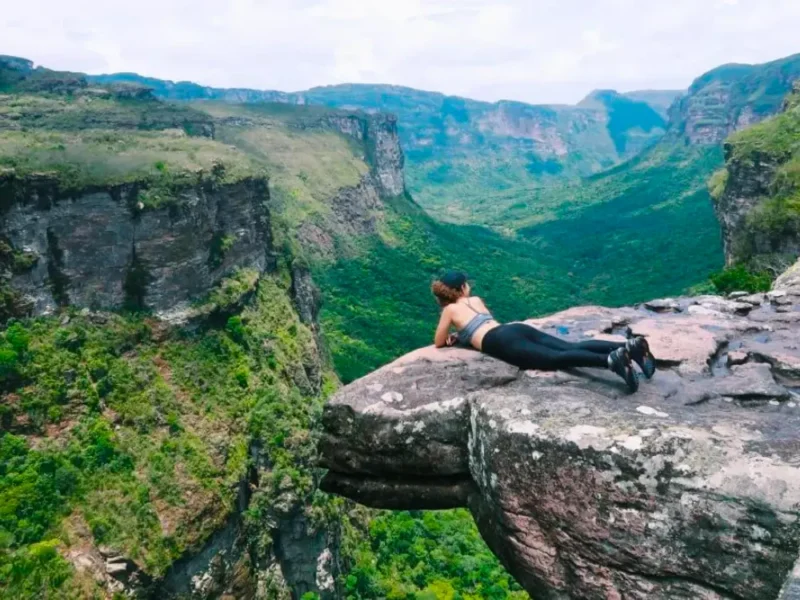Percorra a trilha de Antônio Conselheiro em um tour pela Caatinga