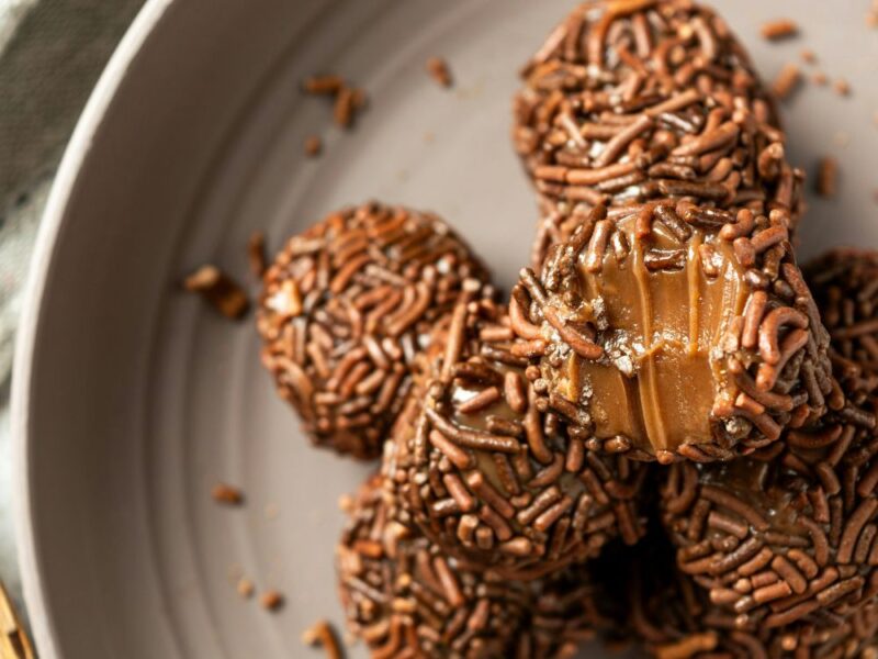Brigadeiros perfeitos: aprenda todos os segredos e técnicas para fazer a iguaria de maior sucesso do país! - Imagem 2