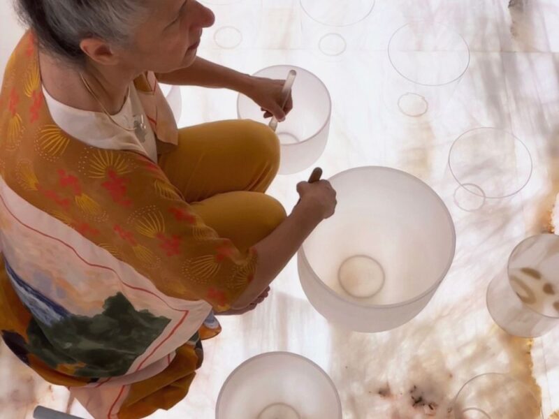 Relaxe em uma sessão de soundhealing + terapia vascular - Imagem 3